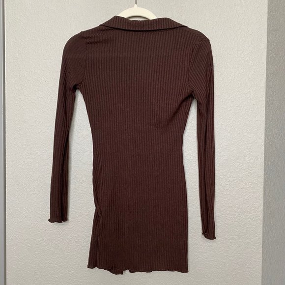 Ribbed Knit Lettuce Trim Top - Picture 8 of 12